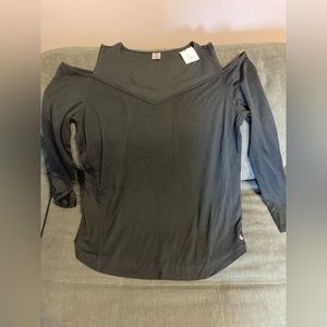 Lane Bryant Top. NWT.‎